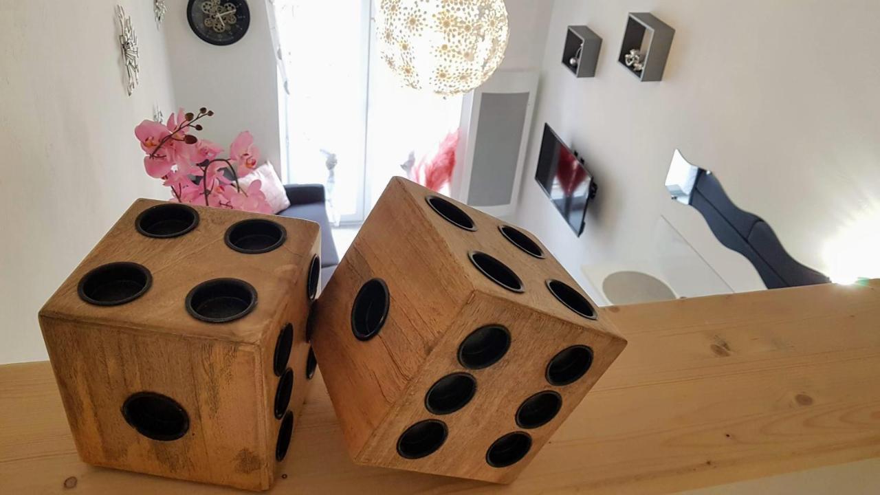 Les Nuits D'Anis - Appartements Hypercentre Le Puy-en-Velay Eksteriør billede